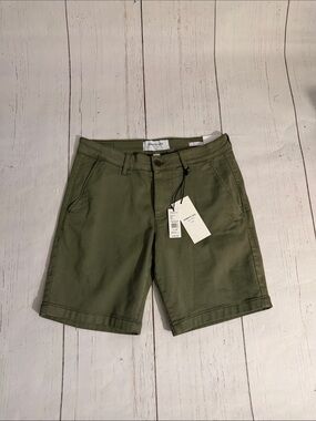 Kenneth Cole Slim Fit Sage Flat Front Shorts Size 30